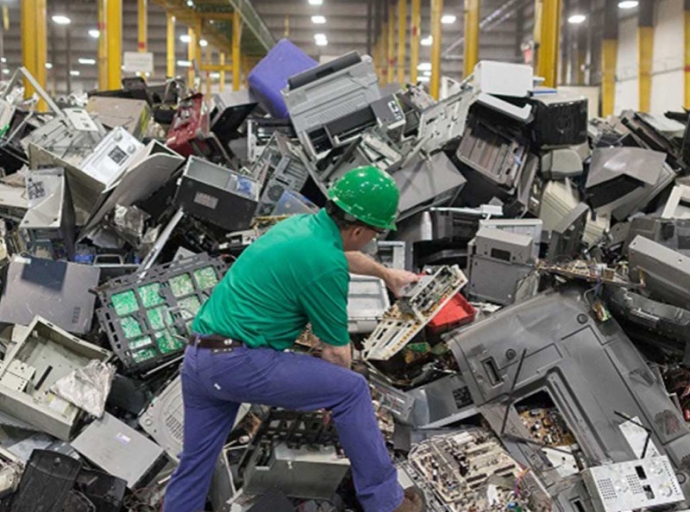 Nel 2019 oltre 122mila tonnellate di rifiuti elettronici