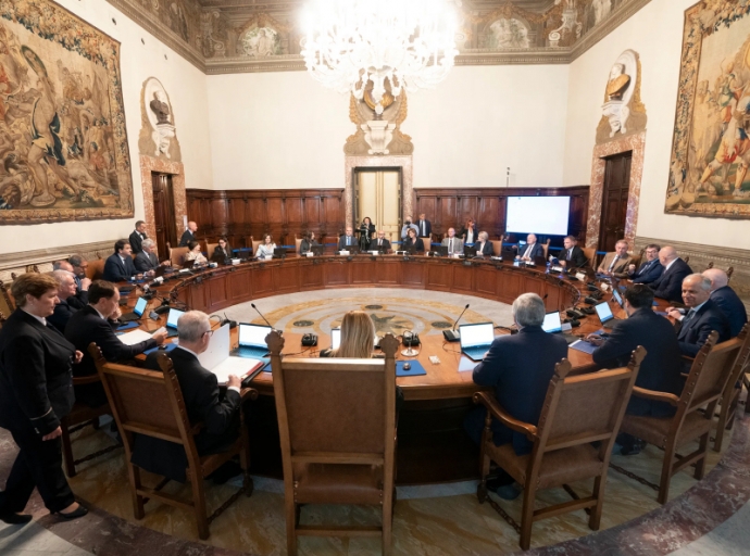 Cdm proroga di sei mesi il decreto Calabria sulla sanità
